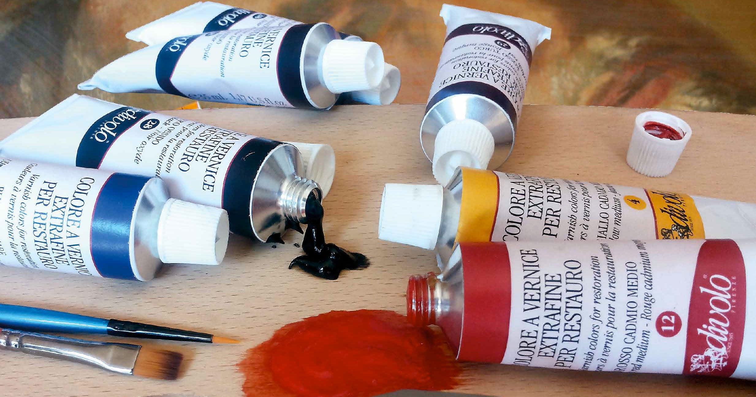 COLORI-A-VERNICE.jpg